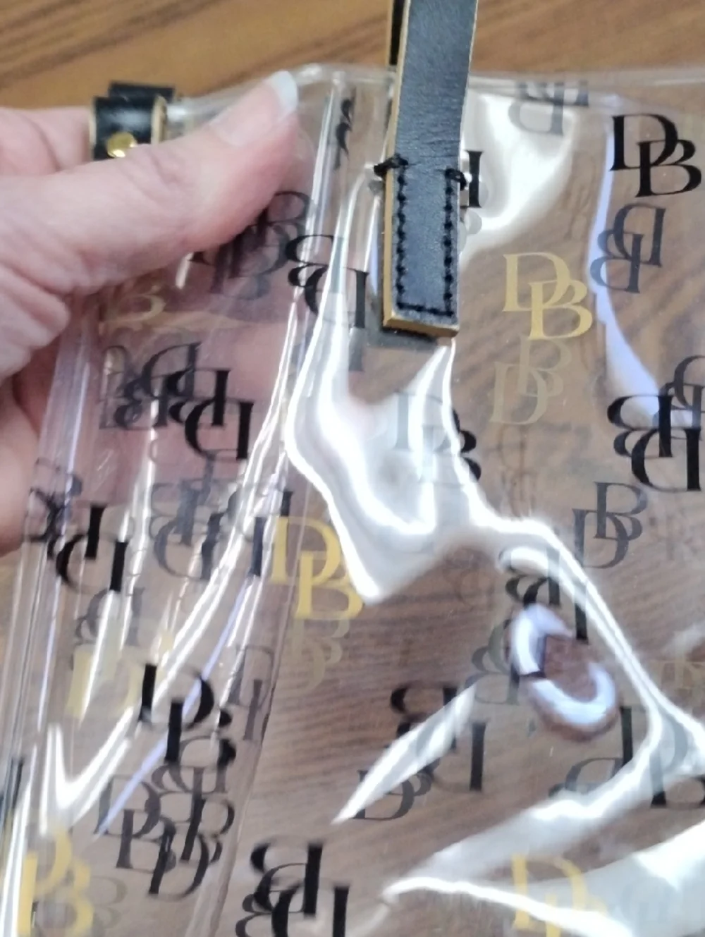 Dooney & Bourke Clear Logo Lunch Bag Tote, Black And Gold Handles/Hardware. NWT - Picture 5 of 7